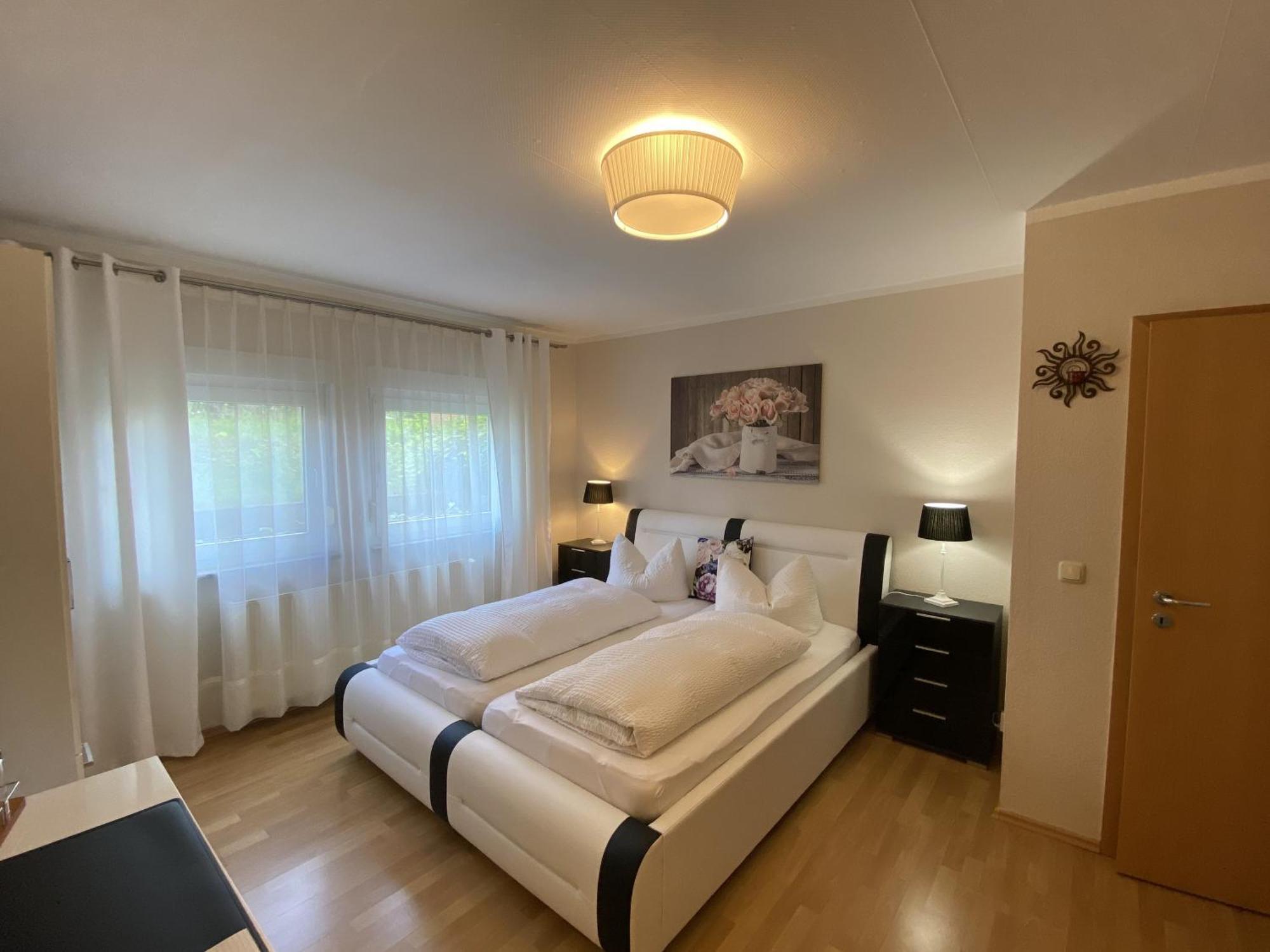 Apartments Und Zimmer Gaestehaus Matthias Dresde Chambre photo